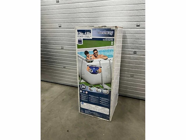 Bestway zwembadfilter en trap - afbeelding 3 van  5