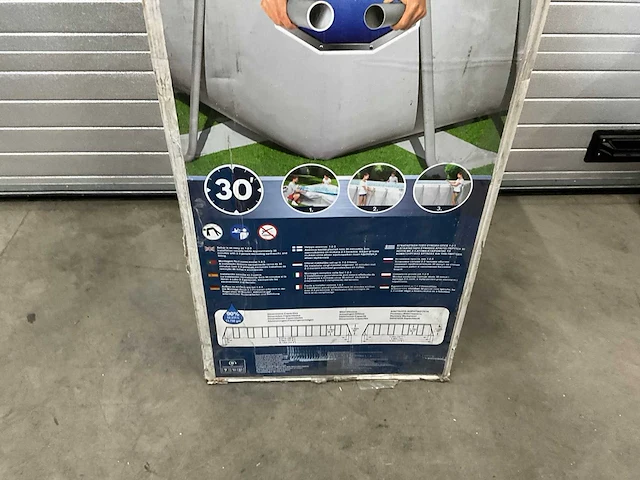 Bestway zwembadfilter en trap - afbeelding 4 van  5