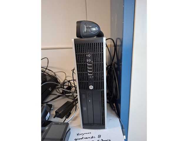 Betaalsysteem met display, pin automaat en computer hp - afbeelding 5 van  5