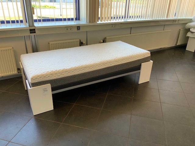 Beter bed bed - afbeelding 1 van  3