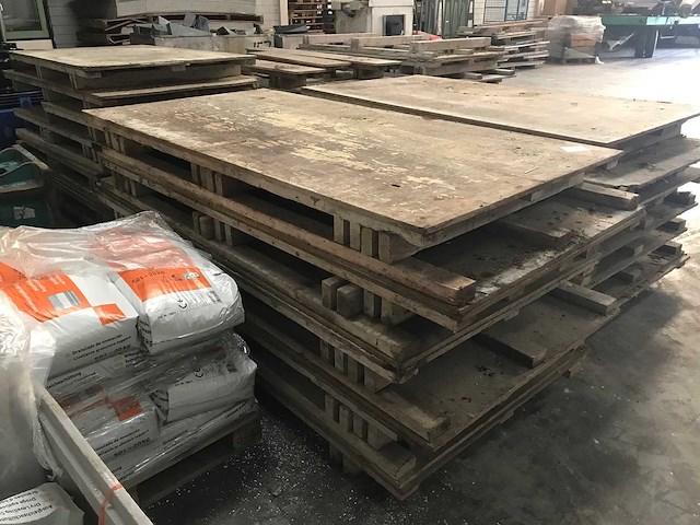 Beto - beton stortschotten - afbeelding 1 van  1