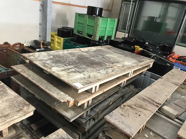 Beto - beton stortschotten - afbeelding 1 van  2