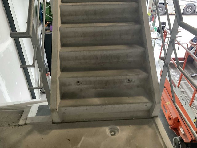 Beton betonnen trap 2 verdiepingen - afbeelding 17 van  17