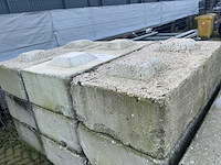 Beton blok - stapelblok (11x) - afbeelding 4 van  6