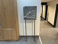 Beton decoratie op metalenstatief - afbeelding 2 van  5