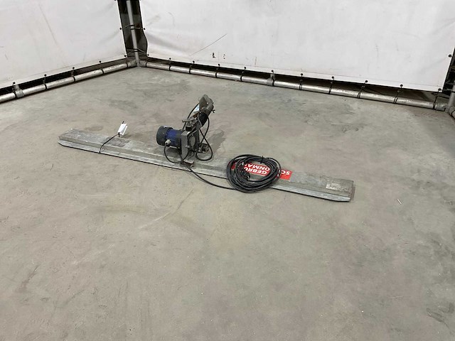 Beton egaliseer machine - afbeelding 3 van  6