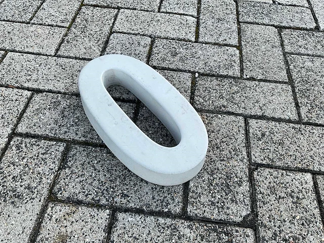 Beton huisnummer 0 groot - afbeelding 1 van  4