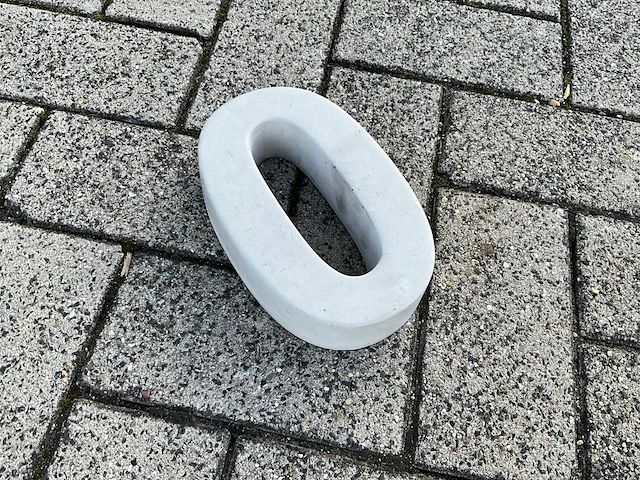 Beton huisnummer 0 klein - afbeelding 2 van  5