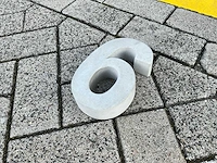 Beton huisnummer 6 klein - afbeelding 3 van  5