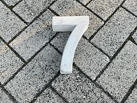 Beton huisnummer 7 klein - afbeelding 5 van  5