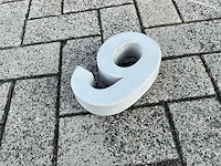 Beton huisnummer 9 klein - afbeelding 3 van  5