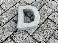 Beton letter d groot - afbeelding 4 van  5