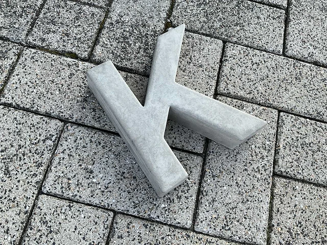Beton letter k groot - afbeelding 2 van  5