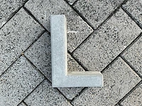 Beton letter l groot