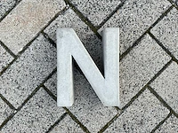 Beton letter n groot
