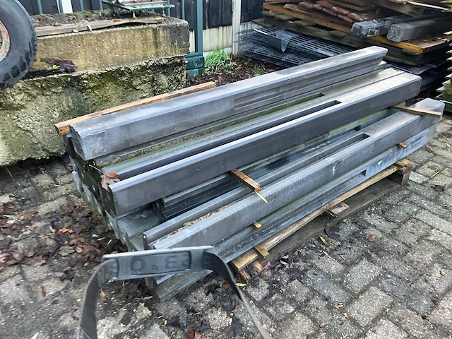 Beton sleufpaal 11.5x11.5x180 cm (42x) - afbeelding 4 van  4