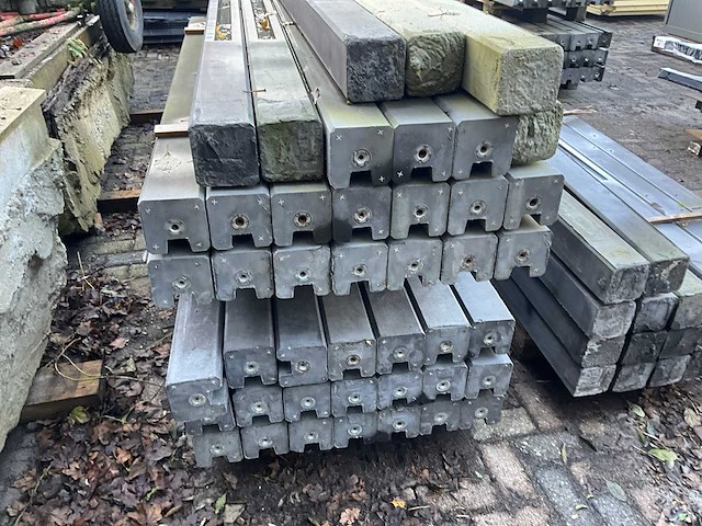 Beton sleufpaal 11.5x11.5x180 cm (60x) - afbeelding 3 van  5
