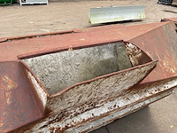 Beton stortbak - afbeelding 2 van  3
