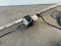 Beton trilbalk - afbeelding 4 van  4