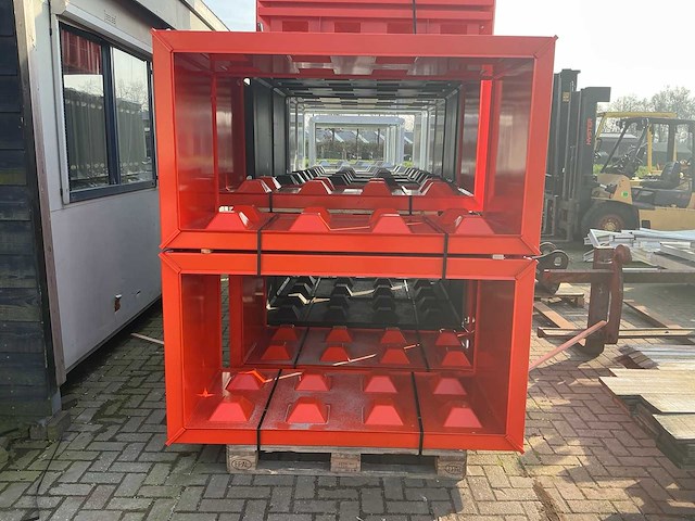 Betonblock mal 2x “kleur zwart” - afbeelding 3 van  3