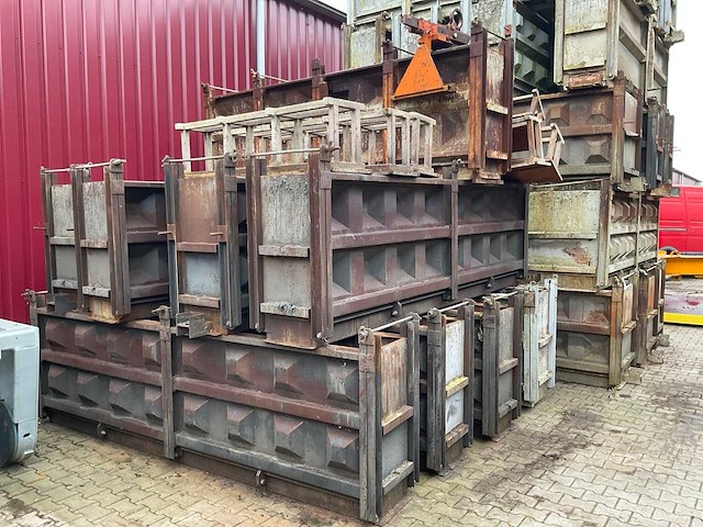 Betonblok mal (25x) - afbeelding 17 van  18