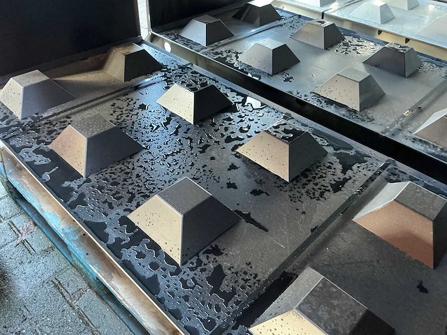 Betonblok mal 2x - afbeelding 6 van  7