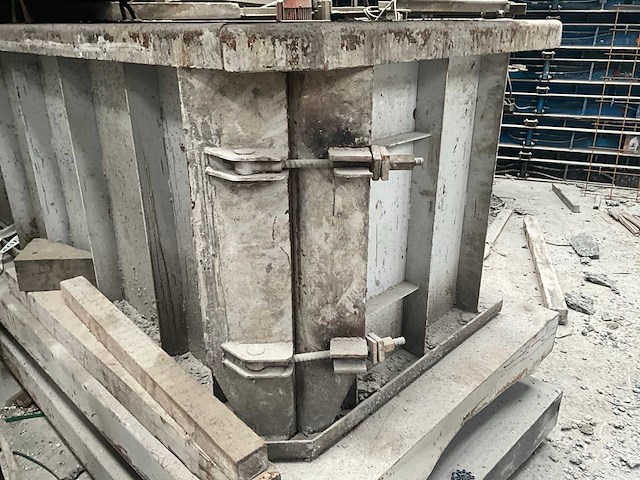 Betonblokmal "lego" 160x80x80 (c) - afbeelding 3 van  4