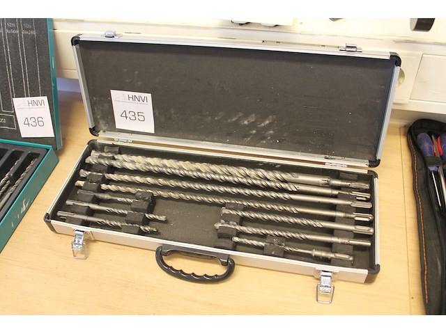 Betonborenset in koffer. - afbeelding 1 van  2
