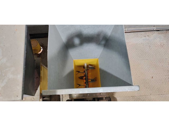 Betonfabriek s.m.c.2 nummer 721 + omg mixer - afbeelding 14 van  92