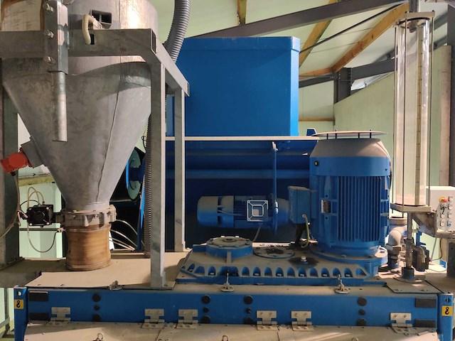 Betonfabriek s.m.c.2 nummer 721 + omg mixer - afbeelding 41 van  92