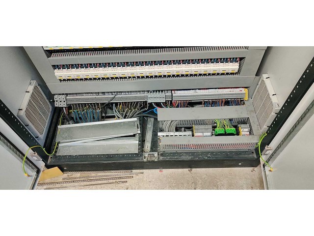 Betonfabriek s.m.c.2 nummer 721 + omg mixer - afbeelding 92 van  92