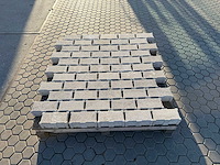 Betonklinkers (ca. 46,85m2) - afbeelding 3 van  4