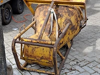 Betonkubel, florian eichinger, 1025, 2002 - afbeelding 4 van  6