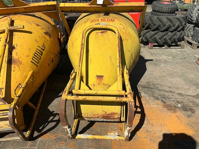 Betonkubel kokerkubel 1000l - afbeelding 6 van  10