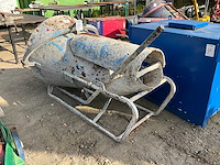 Betonkubel - afbeelding 5 van  6