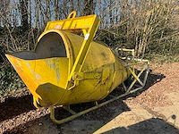 Betonkubel - afbeelding 1 van  7