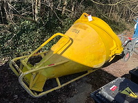 Betonkubel - afbeelding 3 van  6