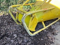 Betonkubel - afbeelding 4 van  6