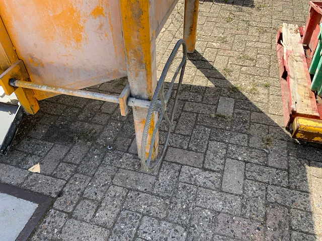 Betonkubel - afbeelding 2 van  6