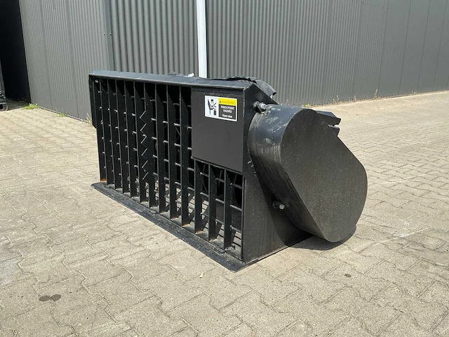 Betonmixer / cementmengbak - afbeelding 5 van  12