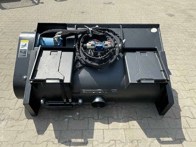 Betonmixer / cementmengbak - afbeelding 8 van  11