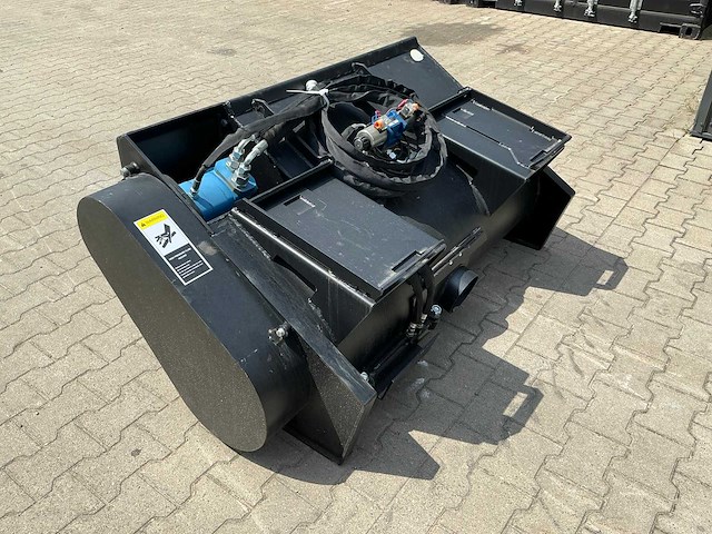 Betonmixer / cementmengbak - afbeelding 9 van  11