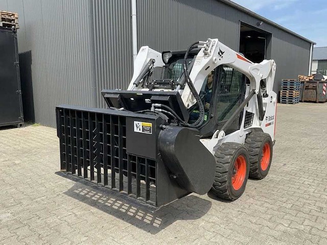 Betonmixer / cementmengbak - afbeelding 1 van  12