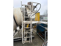 Betonmixer met eigen motor - afbeelding 19 van  20