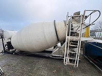 Betonmixer met eigen motor - afbeelding 18 van  20