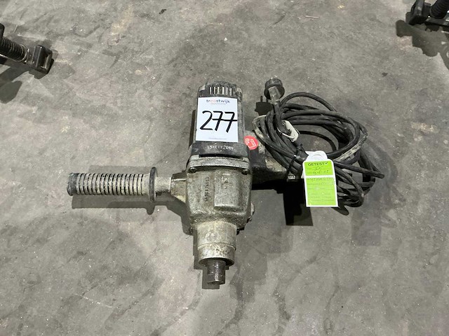 Betonmixer - afbeelding 1 van  2