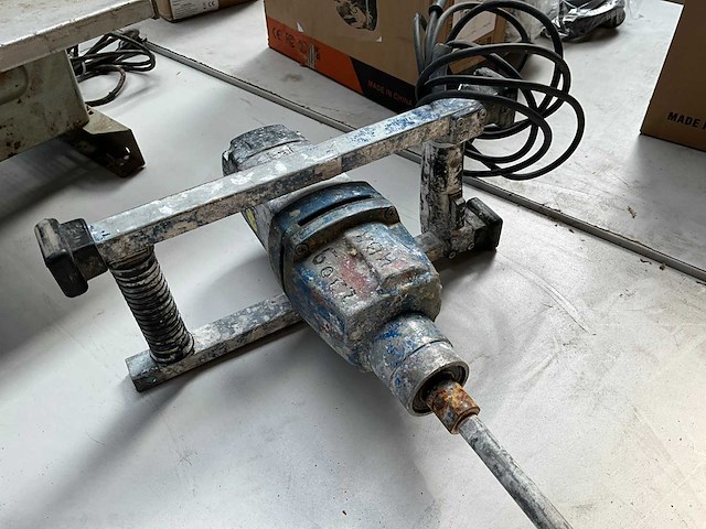 Betonmixer - afbeelding 2 van  4