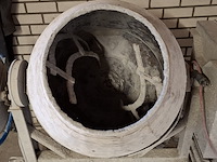 Betonmixer - afbeelding 4 van  10