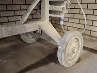Betonmixer - afbeelding 9 van  10