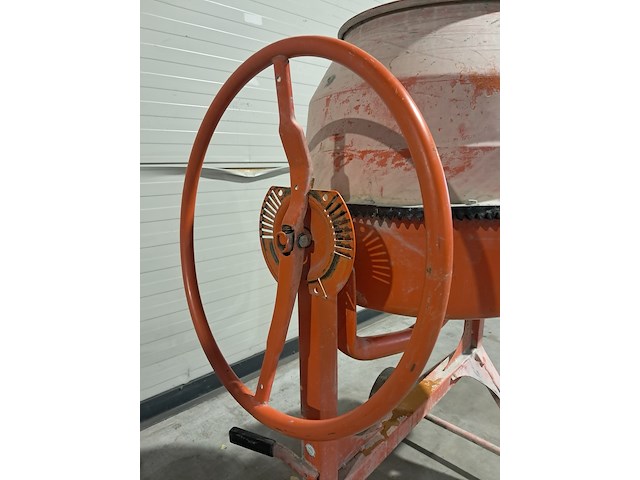 Betonmolen - 145l - 230v atika, profi 145s, bouwjaar 2019 - afbeelding 9 van  22